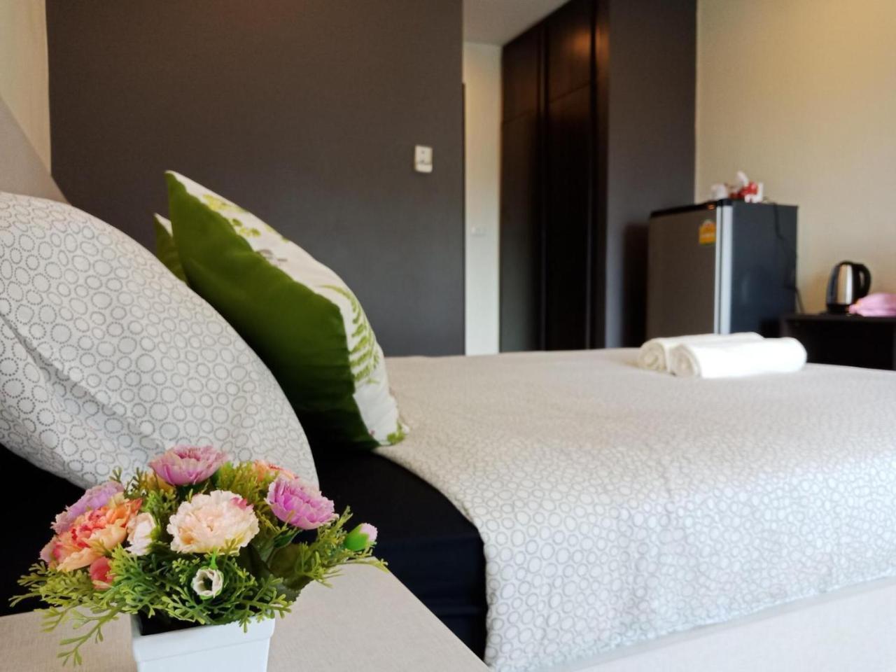 Plume Residence Minburi Bangkok Eksteriør bilde